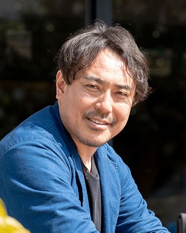 皆川 賢太郎 氏